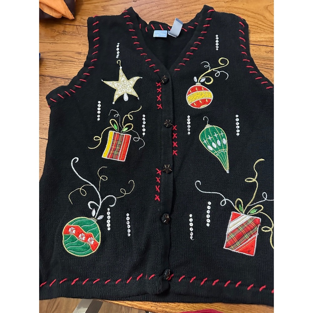 holiday editions black sweater button with embroidered ornaments 2xl sleeveless